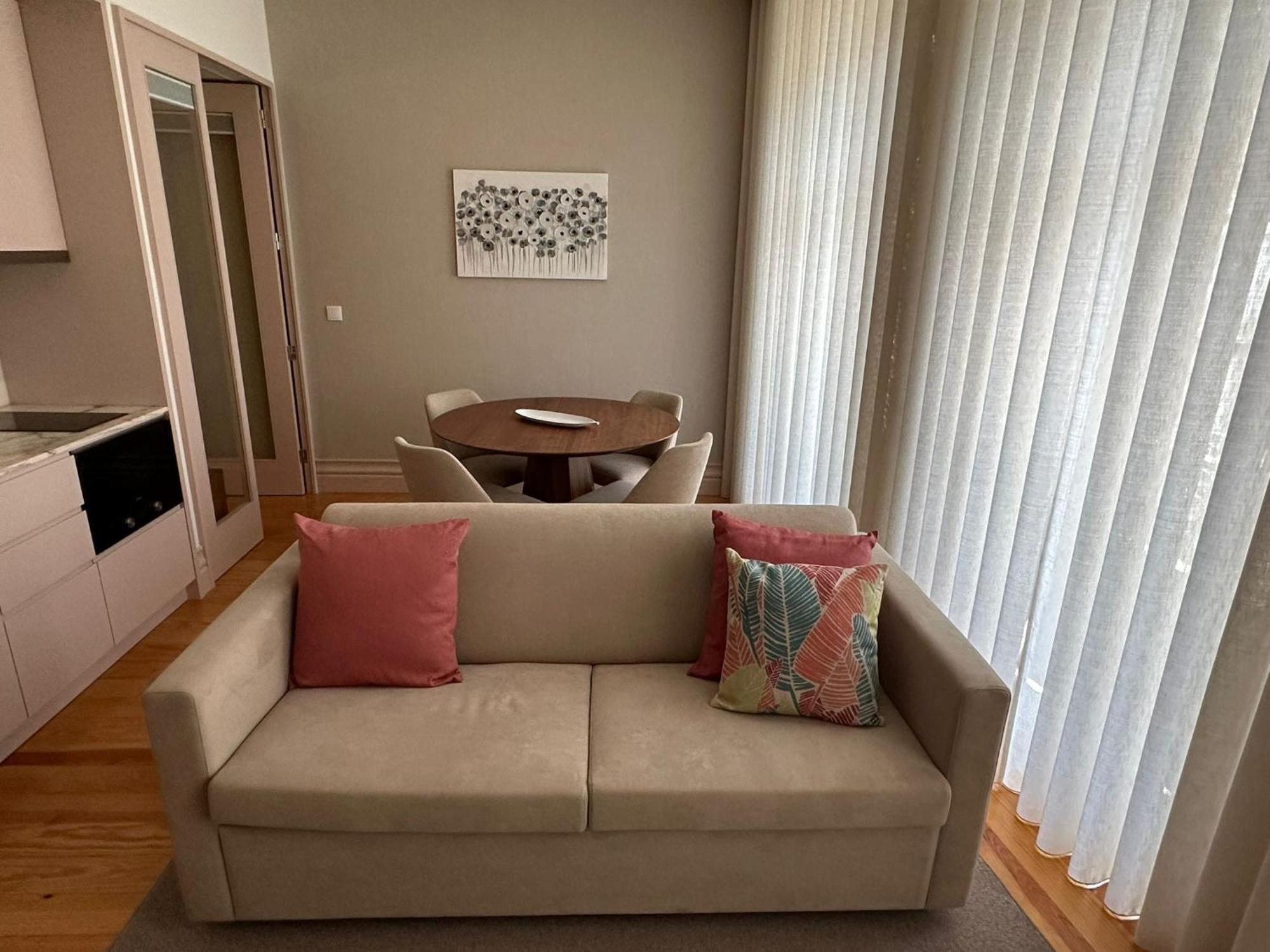 Lit Apartments - Clerigos ปอร์โต ภายนอก รูปภาพ